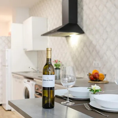 San Leandro, Centro Apartamento