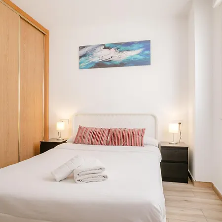 San Leandro, Centro Apartamento